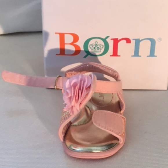 Born Kids Shoes - Little Kids Size 5 - Picture 3 of 4